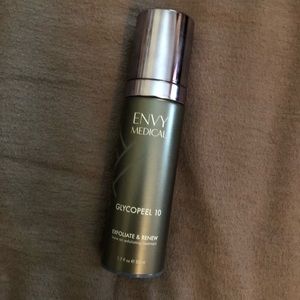 Glycolic acid peel serum